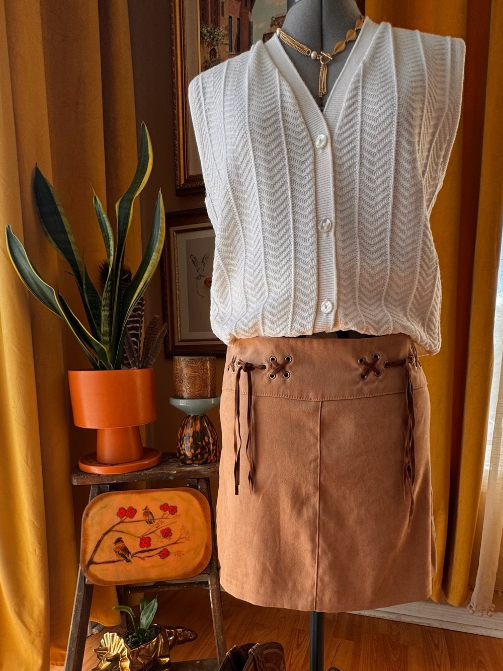 Vintage Vegan Suede Low Waist Country Festival Mini Skirt